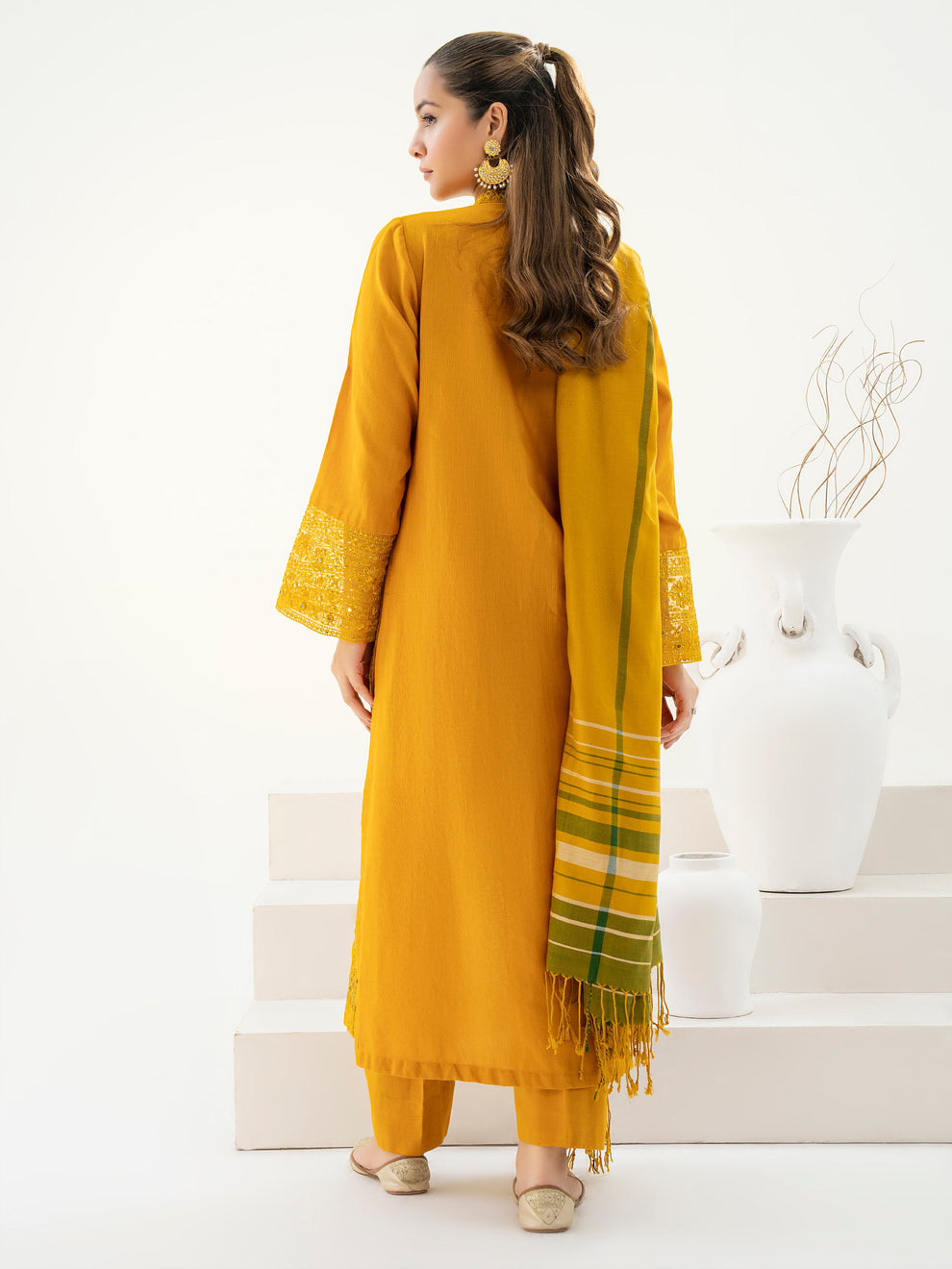 3 Piece Khaddar Suit-Embroidered By LimeLight