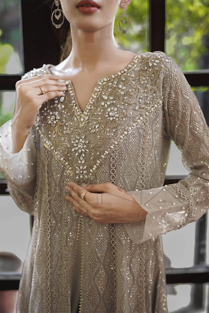 Pearl Symphony by Mona Embroidery Luxury Collection