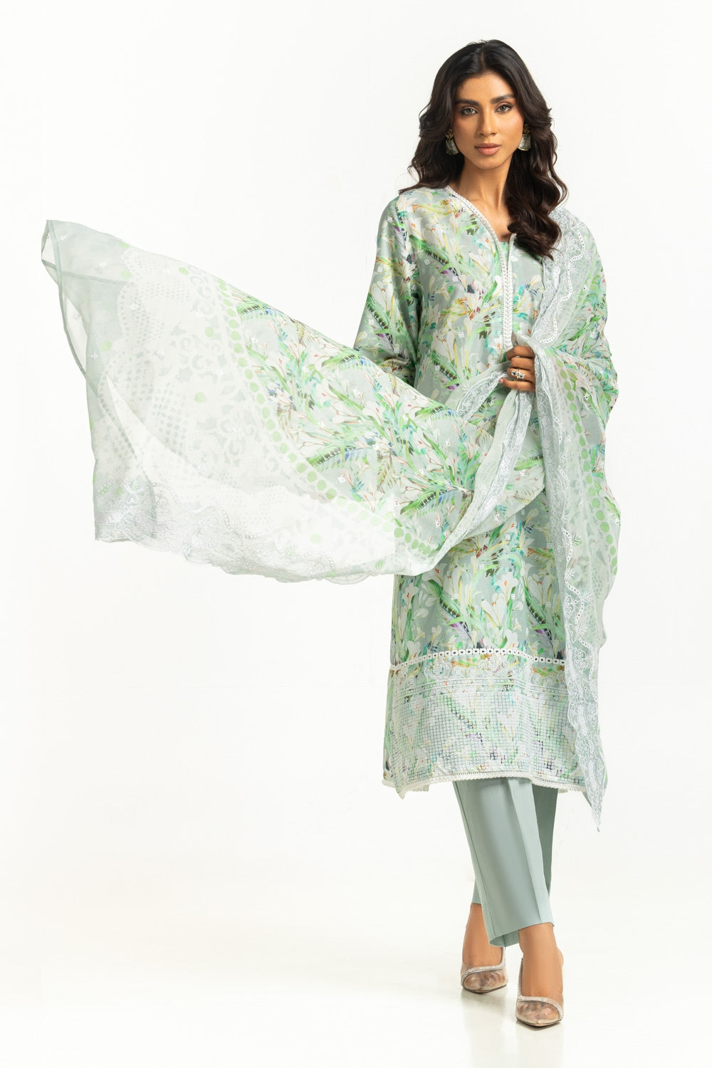Gul Ahmed Embroidered Lawn Suit
