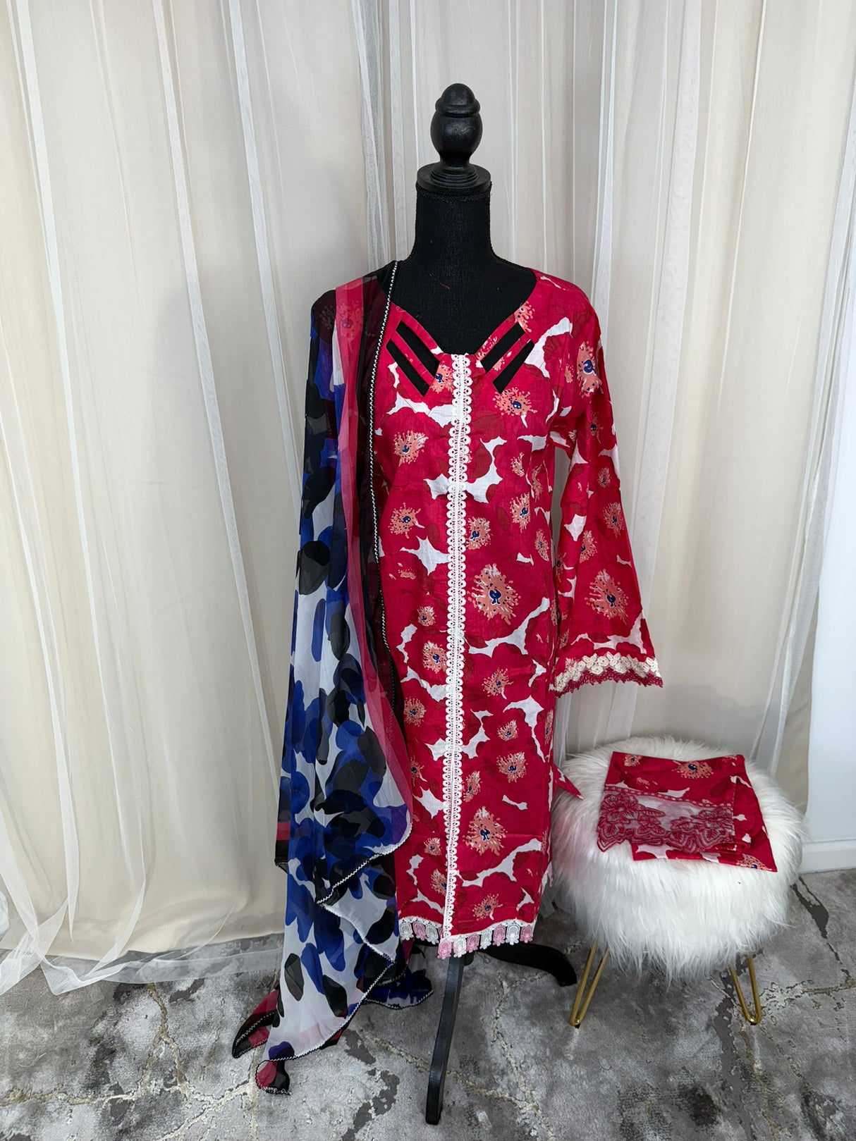 Luxury Embroidered Lawn Ready To Ship