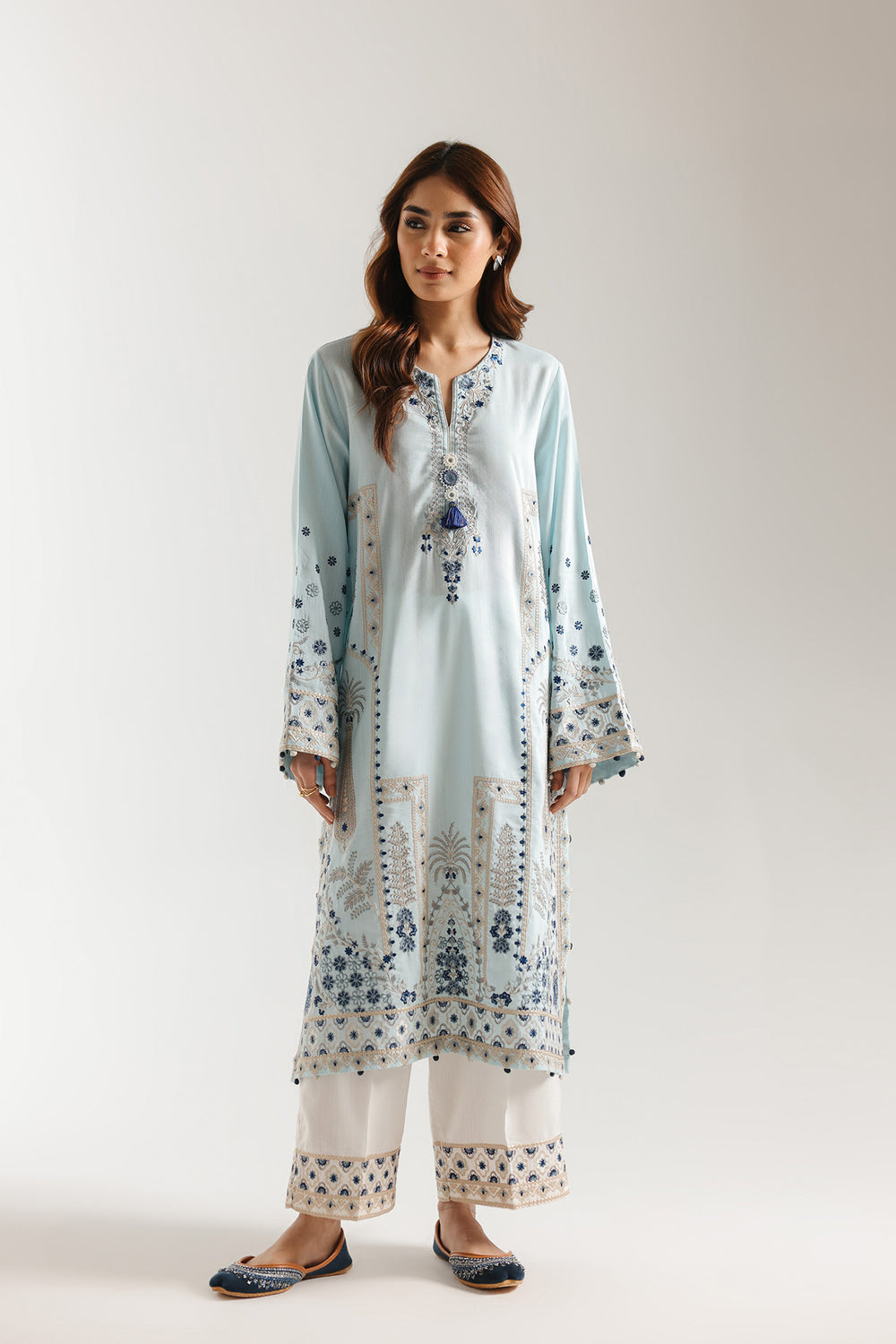 Ethnic Embroidered 2pc Suit