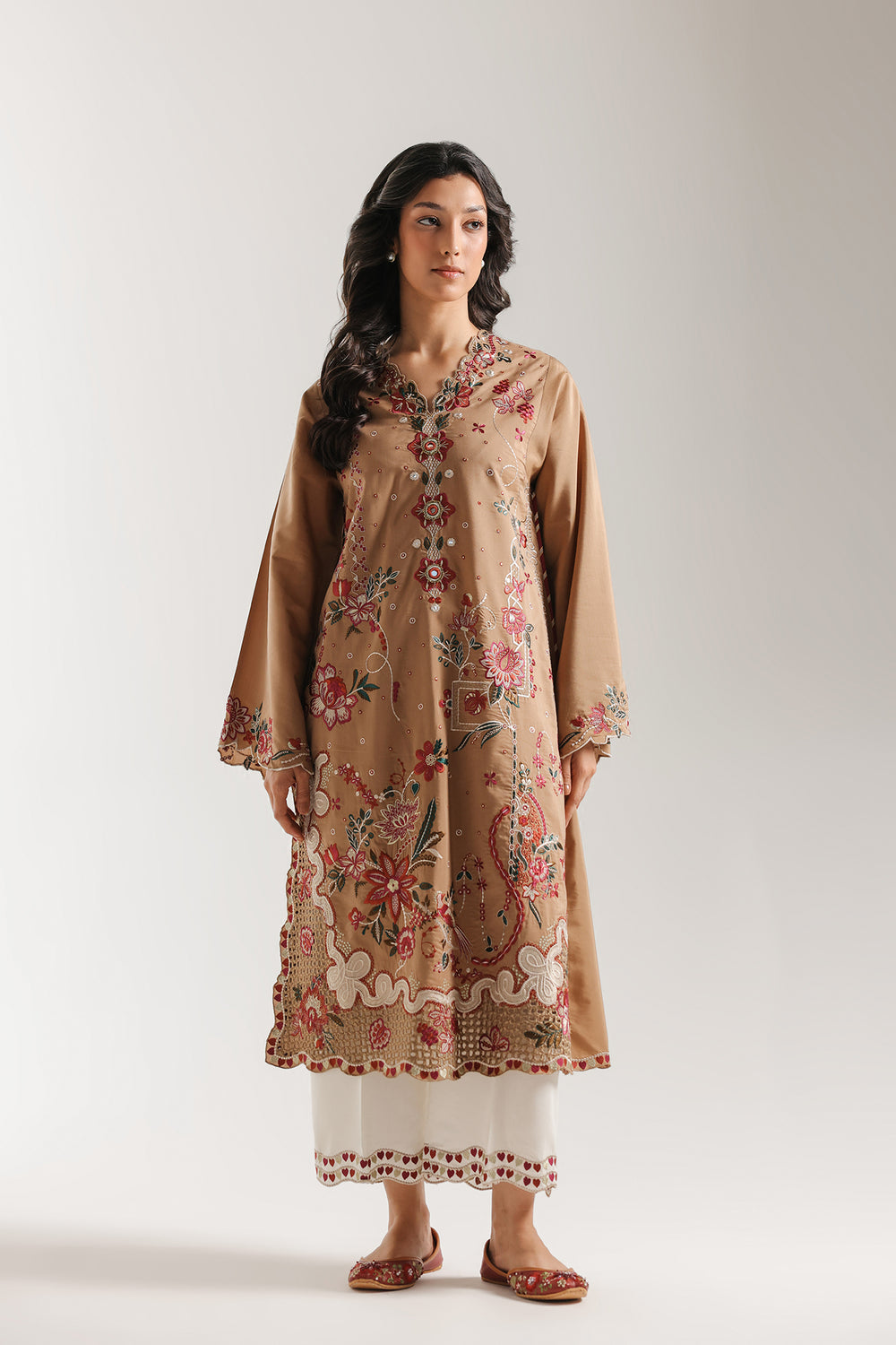 Ethnic Embroidered 2pc Suit