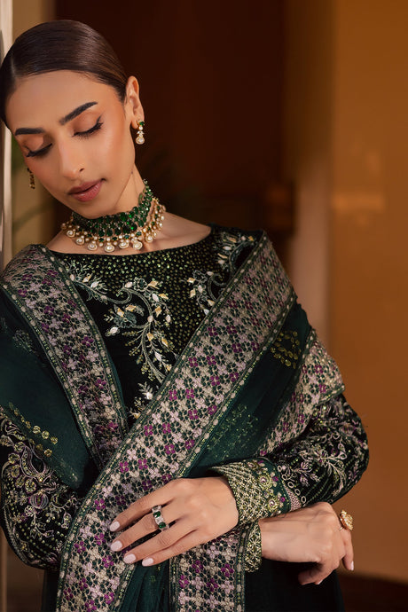 Maya By Nureh Premium Velvet Collection