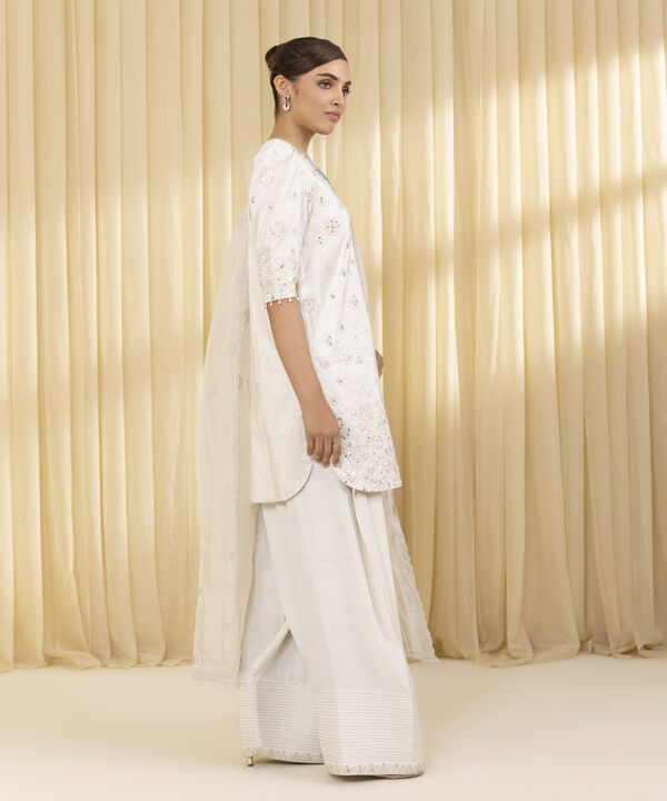 Sapphire Embroidered Lawn