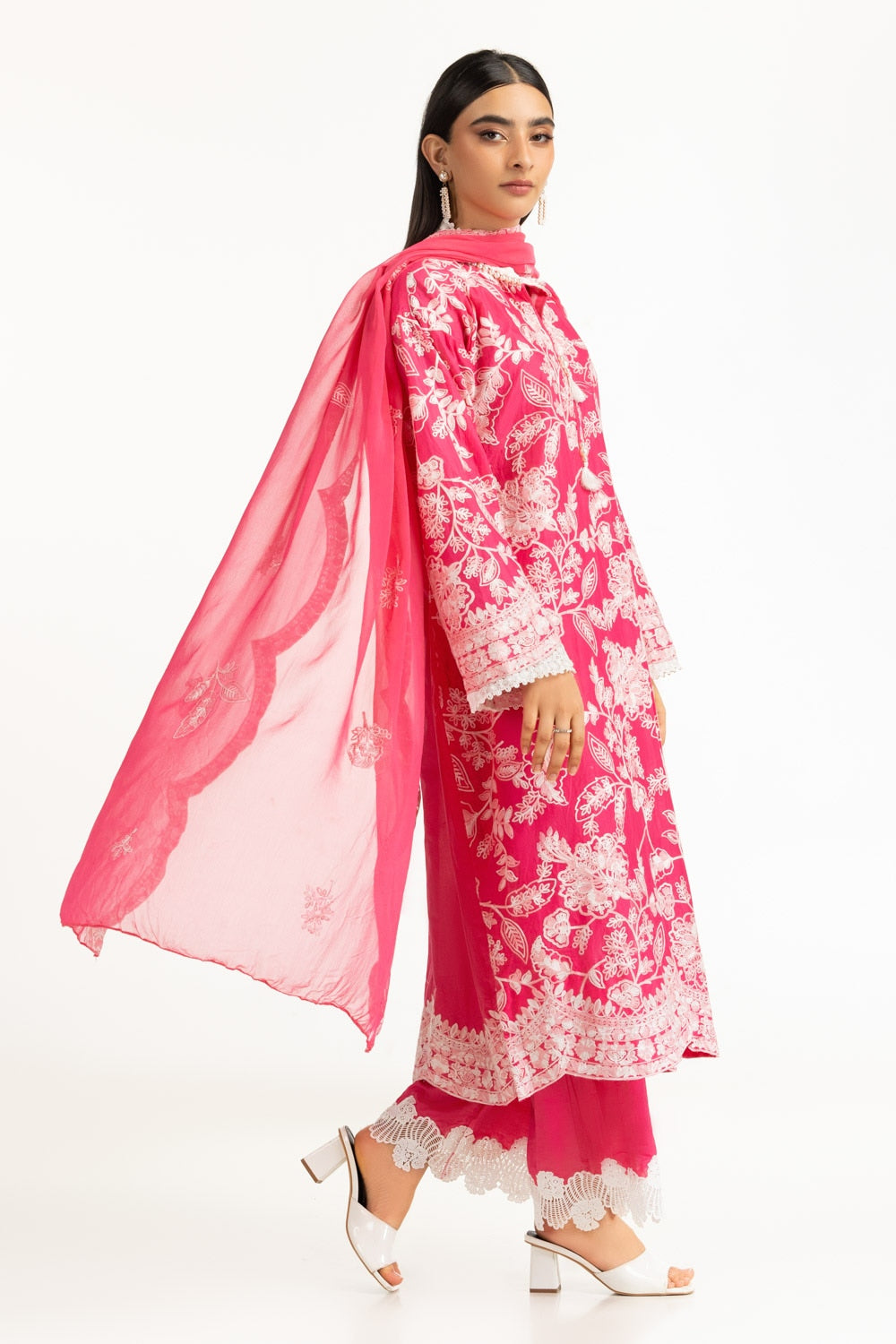 Gul Ahmed Embroidered Lawn Suit