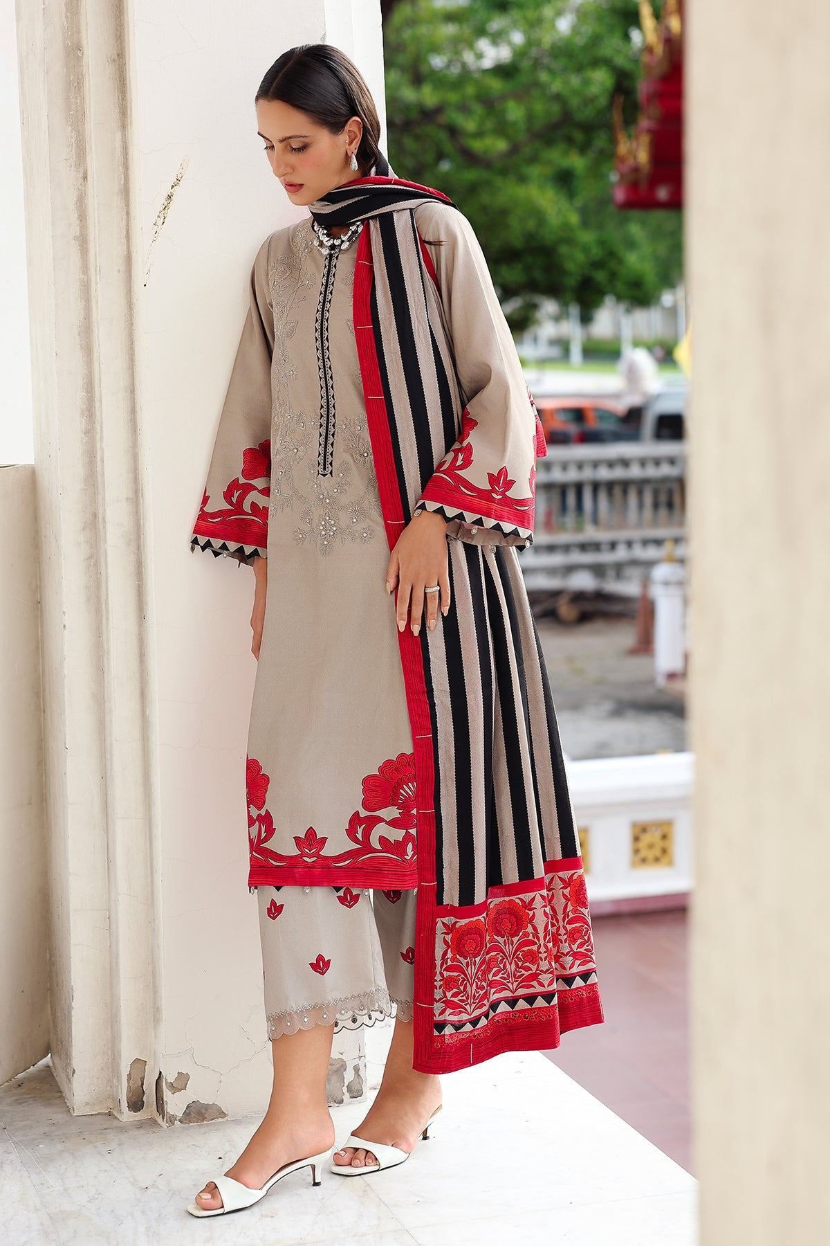 Aniiq By Charizma Embroidered Suit