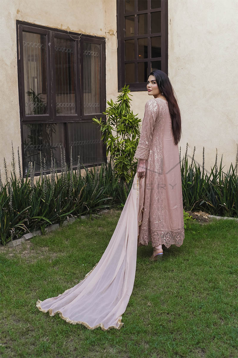 Pearl Symphony by Mona Embroidery Luxury Collection