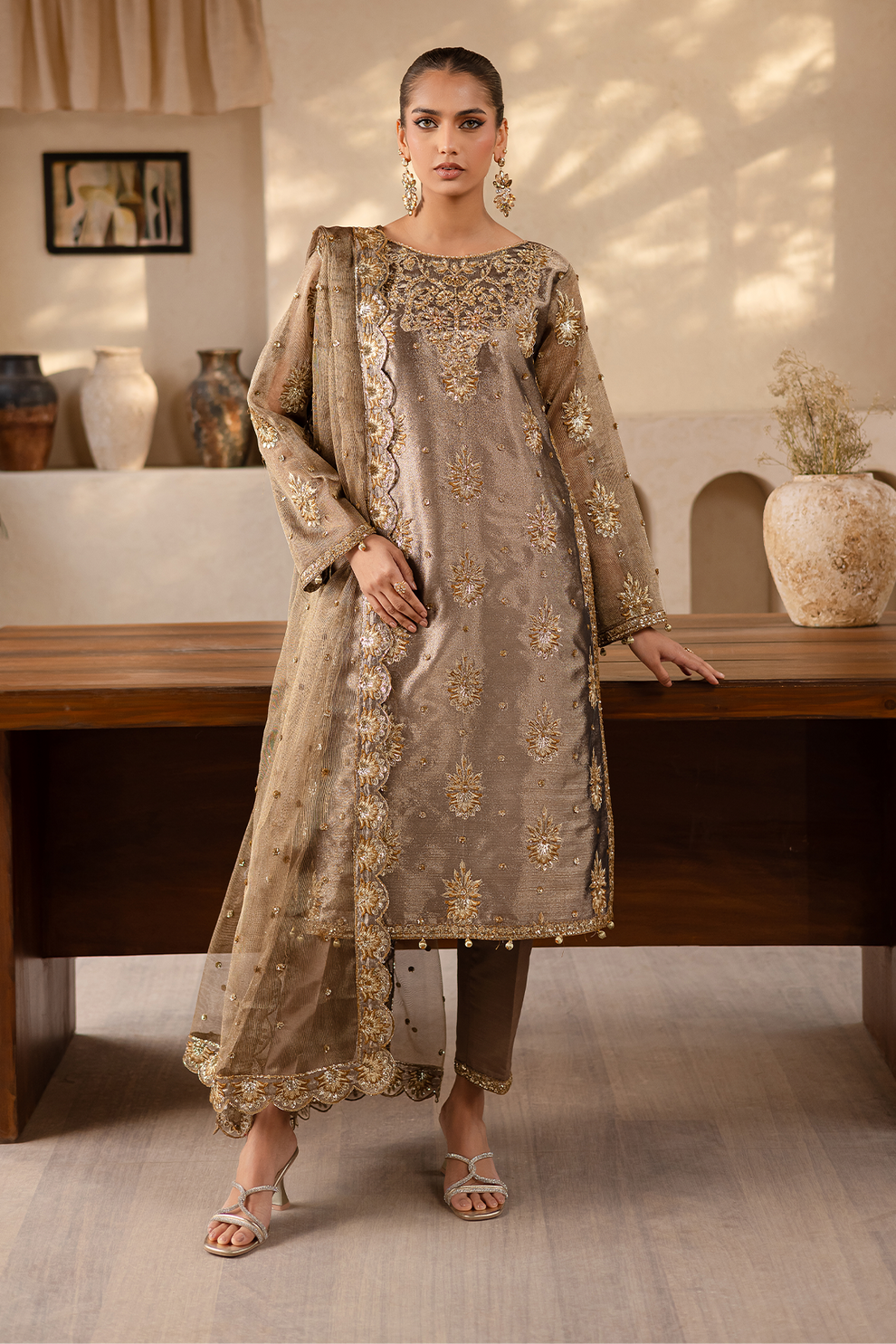 Noore by Emaan Adeel Premium Collection