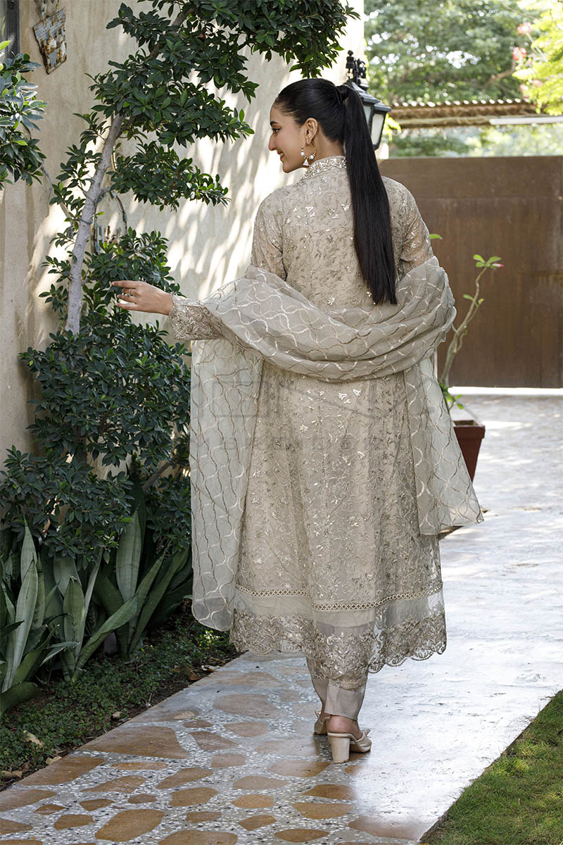 Pearl Symphony by Mona Embroidery Luxury Collection