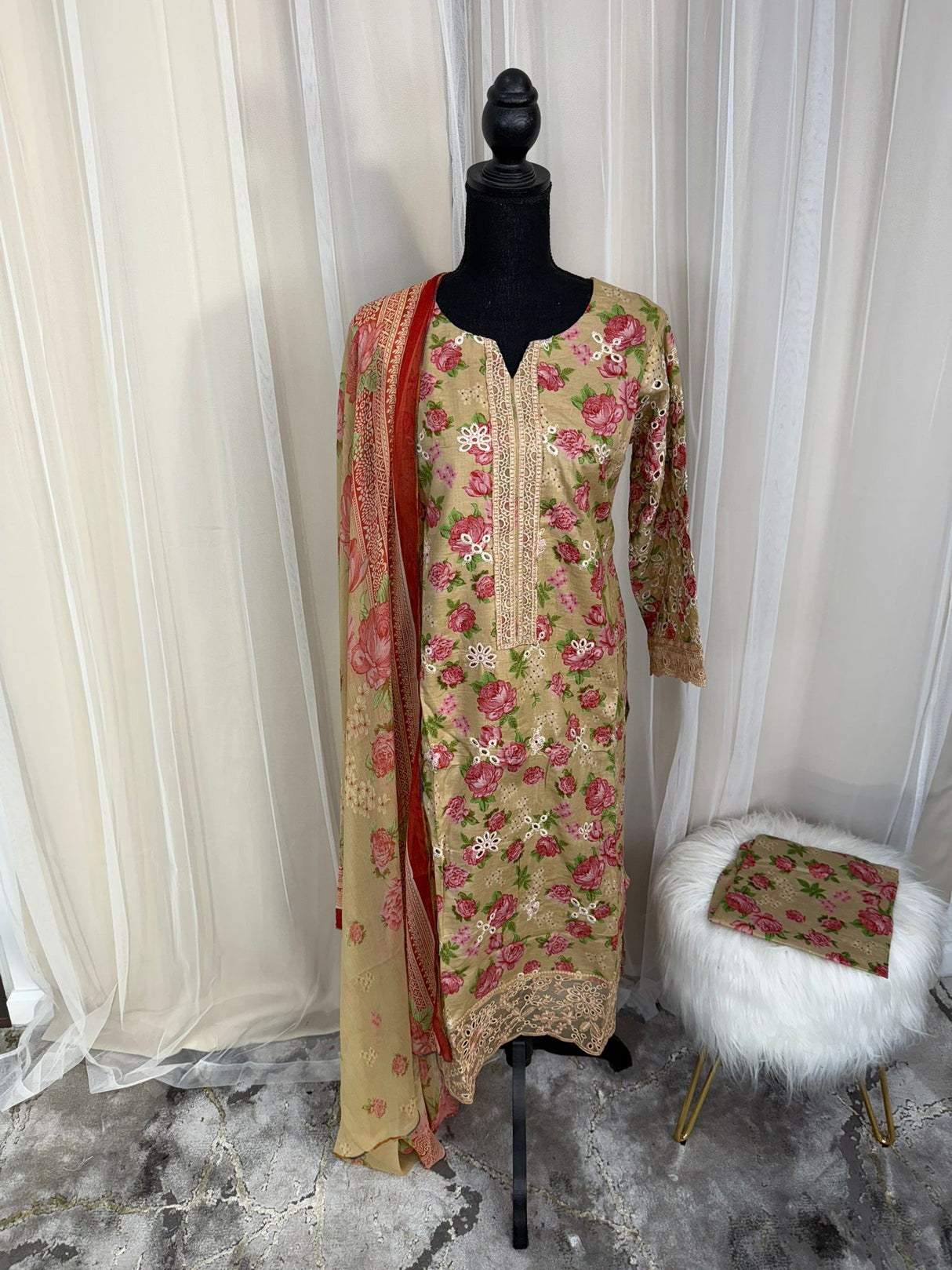 Luxury Embroidered Lawn Ready To Ship