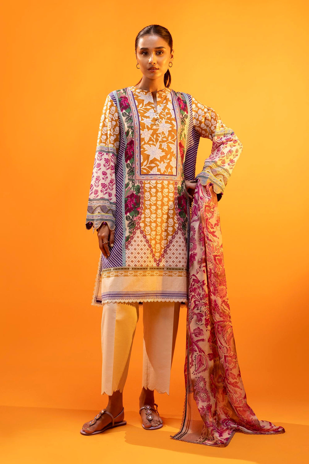 Mahay by Sana Safinaz Luxury Collection