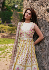 Zarqash Luxury Lawn Collection