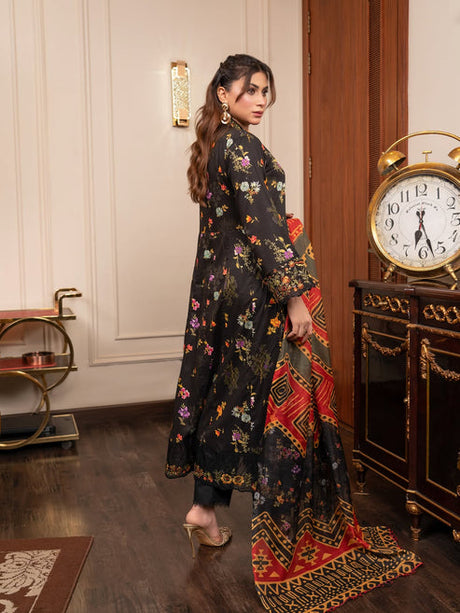 Munira Designers Embroidered Lawn