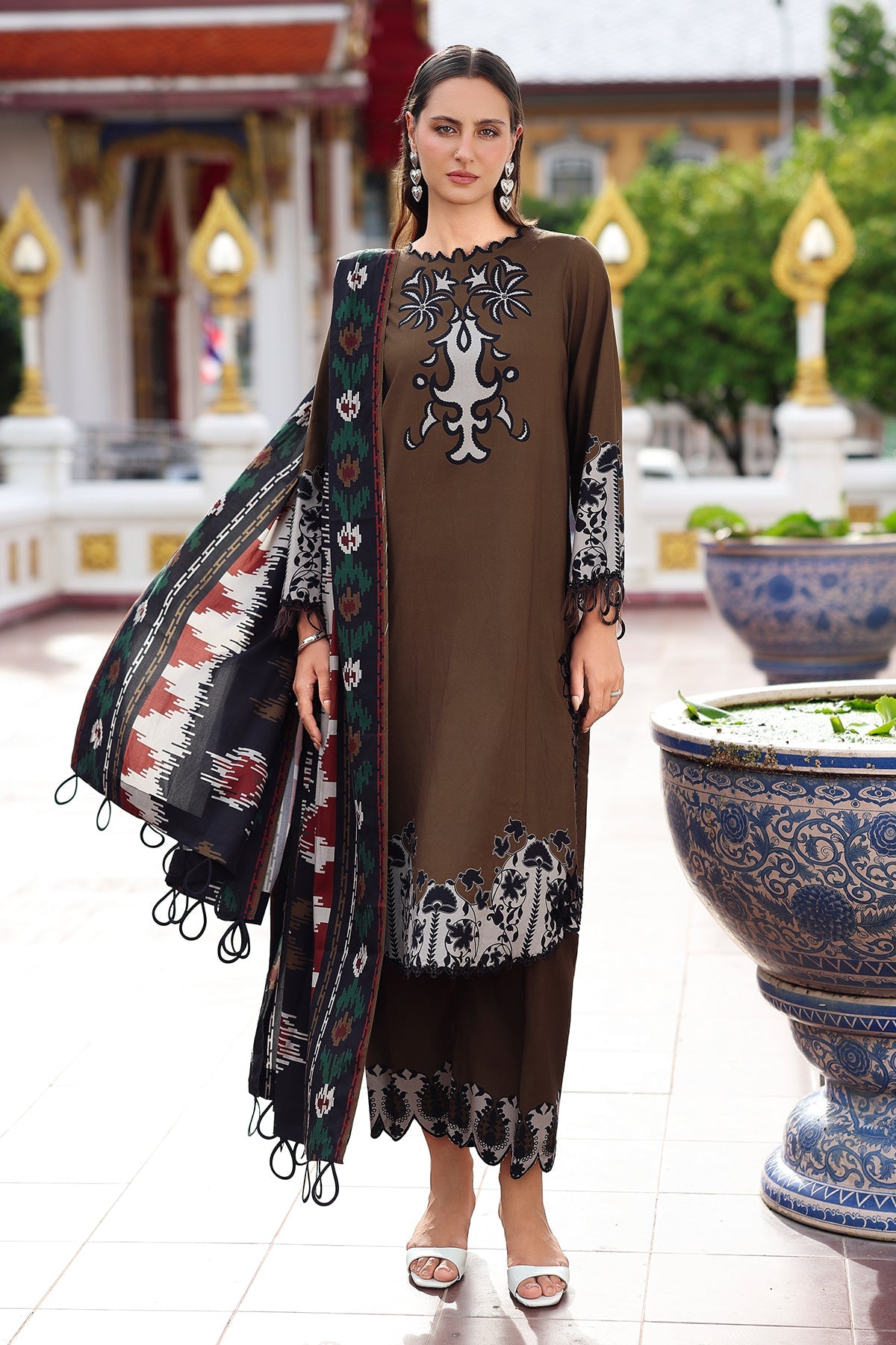 Aniiq By Charizma Embroidered Suit