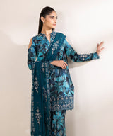 Sapphire 3Pc Embroidered Lawn Suit