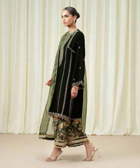 3Pc Embroidered Suit by Sapphire