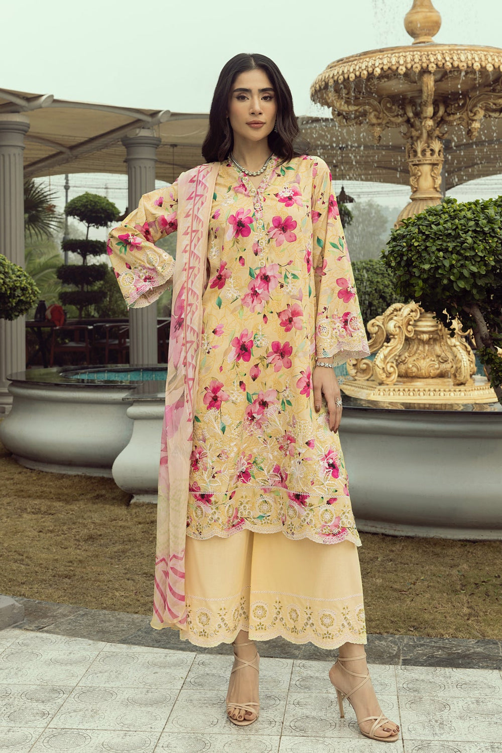 Lakhany 3pc Embroidered Suit