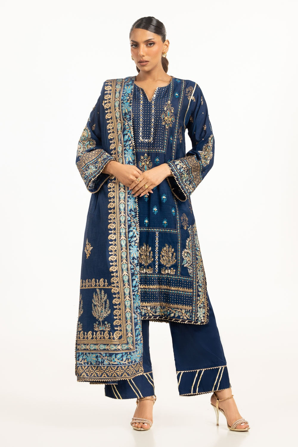 Gul Ahmed Embroidered Lawn Suit