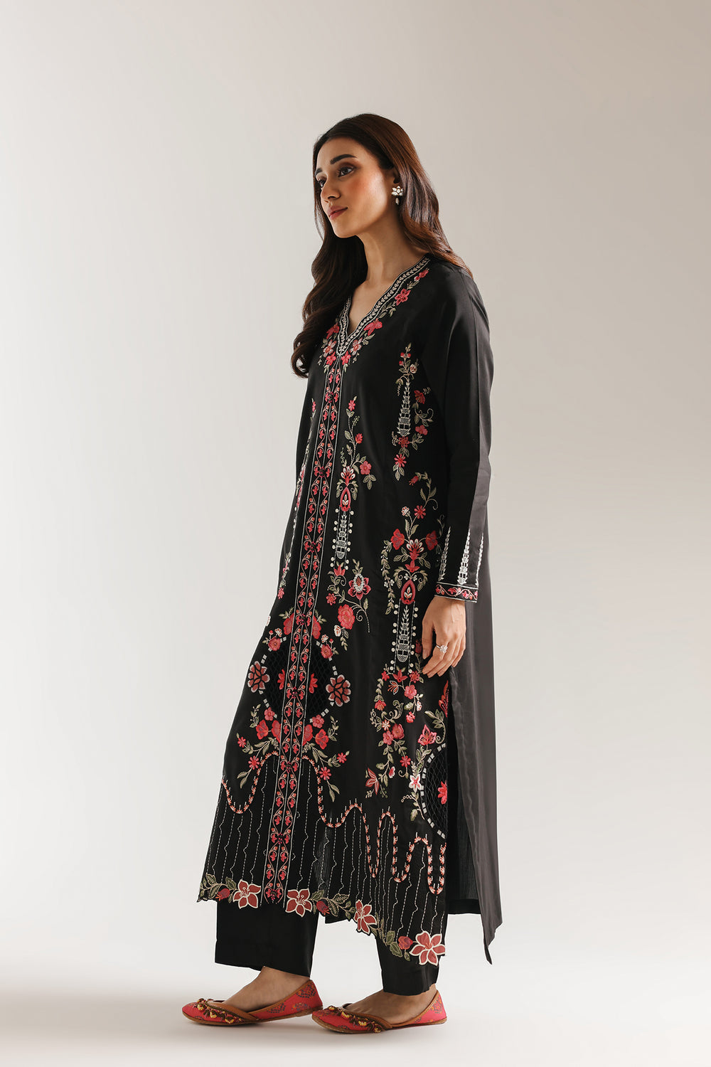 Ethnic Embroidered 2pc Suit