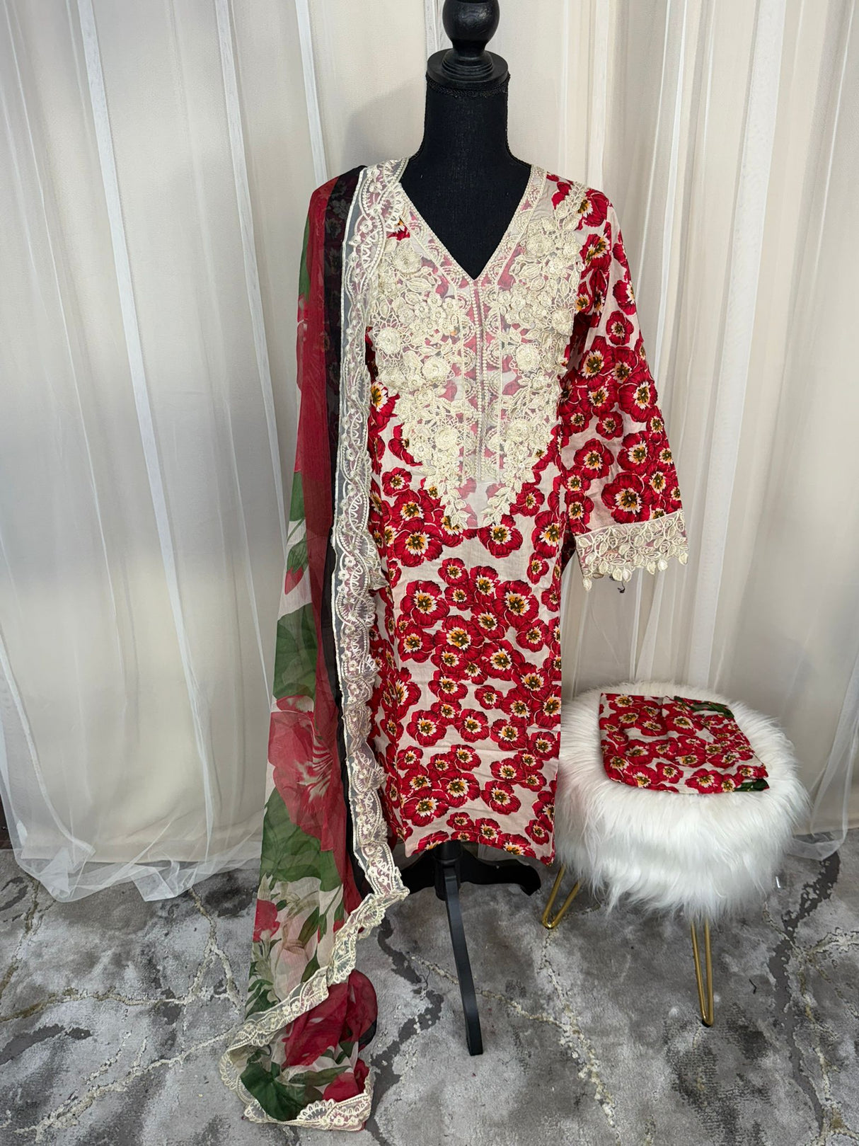 Luxury Embroidered Lawn Ready To Ship