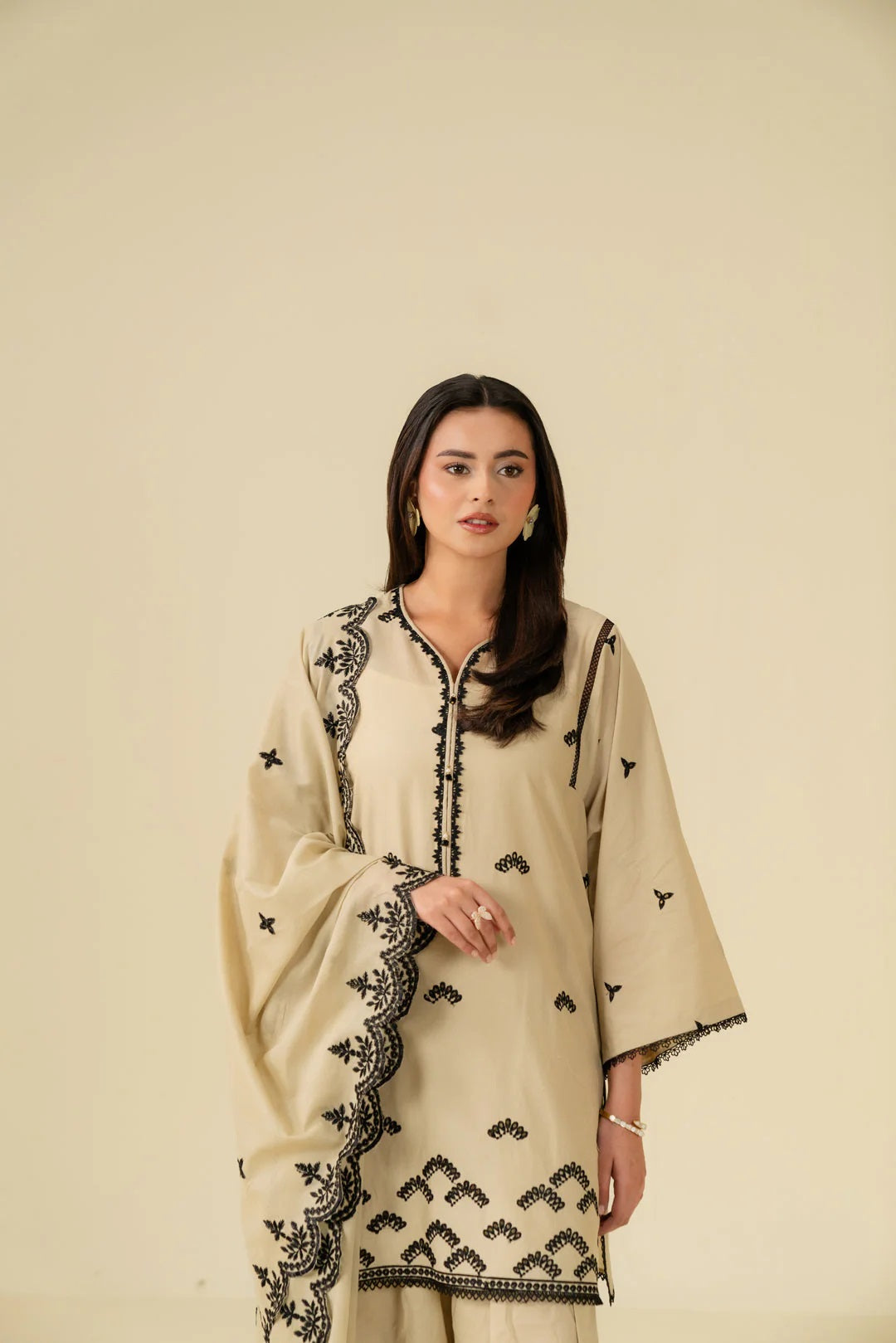 Beena by Beyond Embroidered Lawn 3 Piece