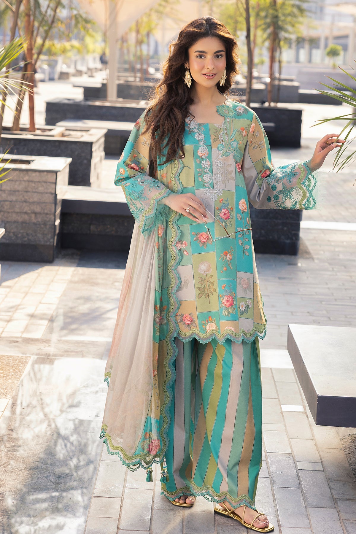 Aghaz E Nou by Charizma Luxury Collection