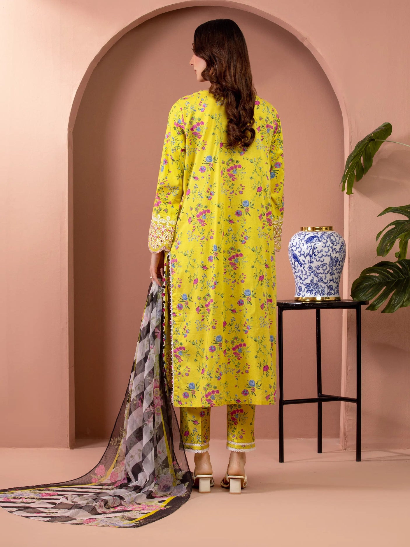 Edenrobe Premium Embroidered Lawn Collection