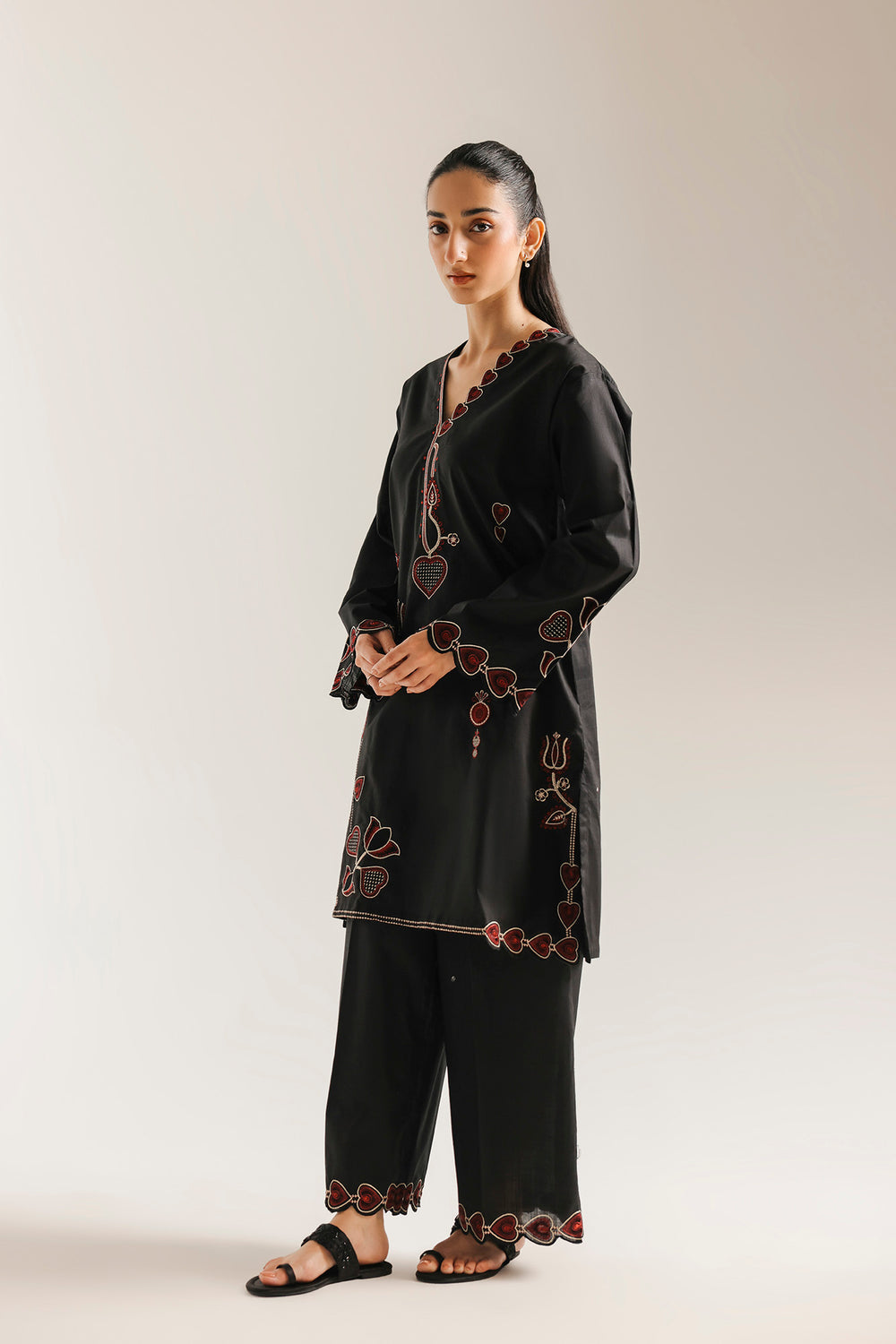 Ethnic Embroidered 2pc Suit