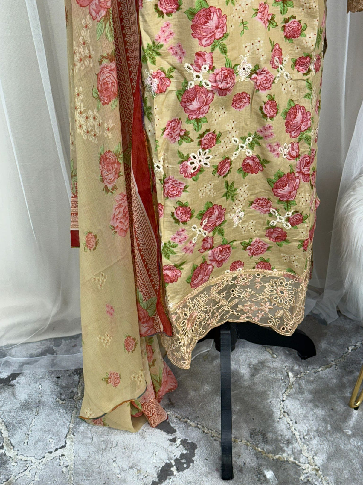 Luxury Embroidered Lawn Ready To Ship