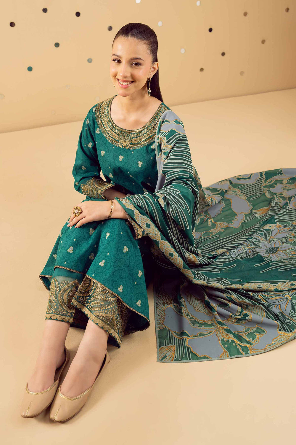 3 Piece Embroidered Suit by Nishat Linen