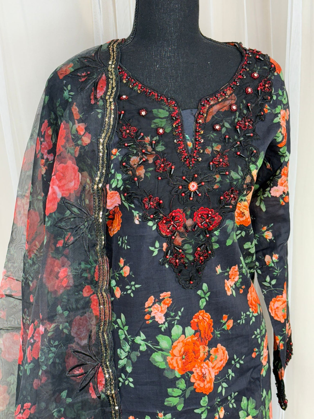Luxury Embroidered Lawn Ready To Ship
