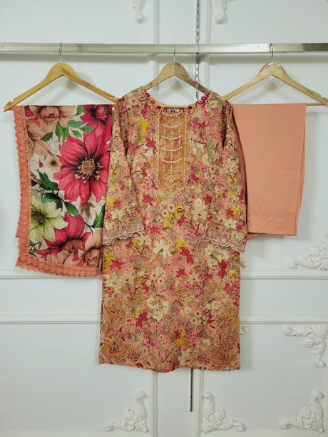 Noer by Gulljee Embroidery lawn