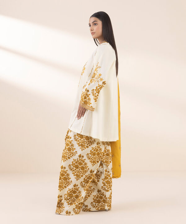 Sapphire Embroidered Lawn