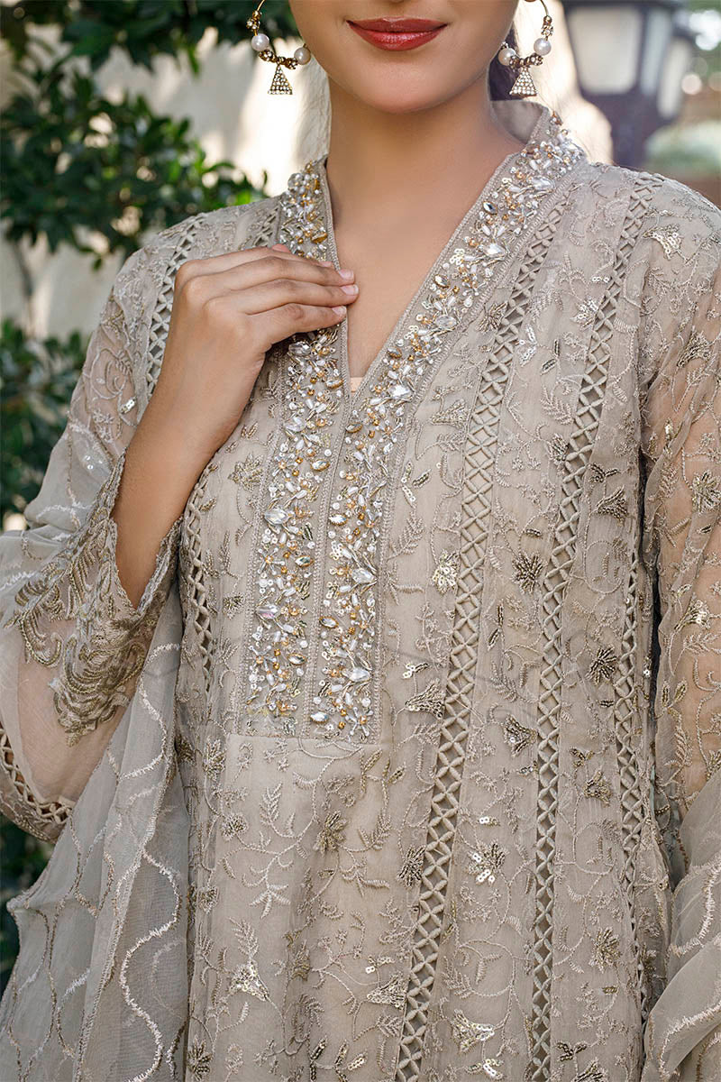Pearl Symphony by Mona Embroidery Luxury Collection