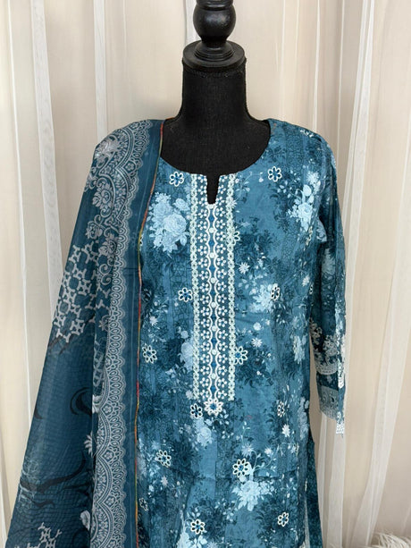 Embroidered Lawn Ready To Ship