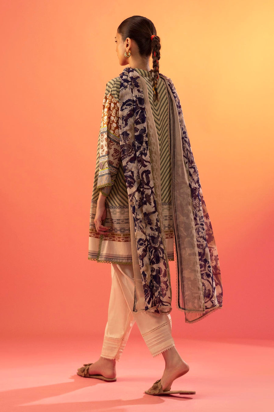 Mahay by Sana Safinaz Luxury Collection
