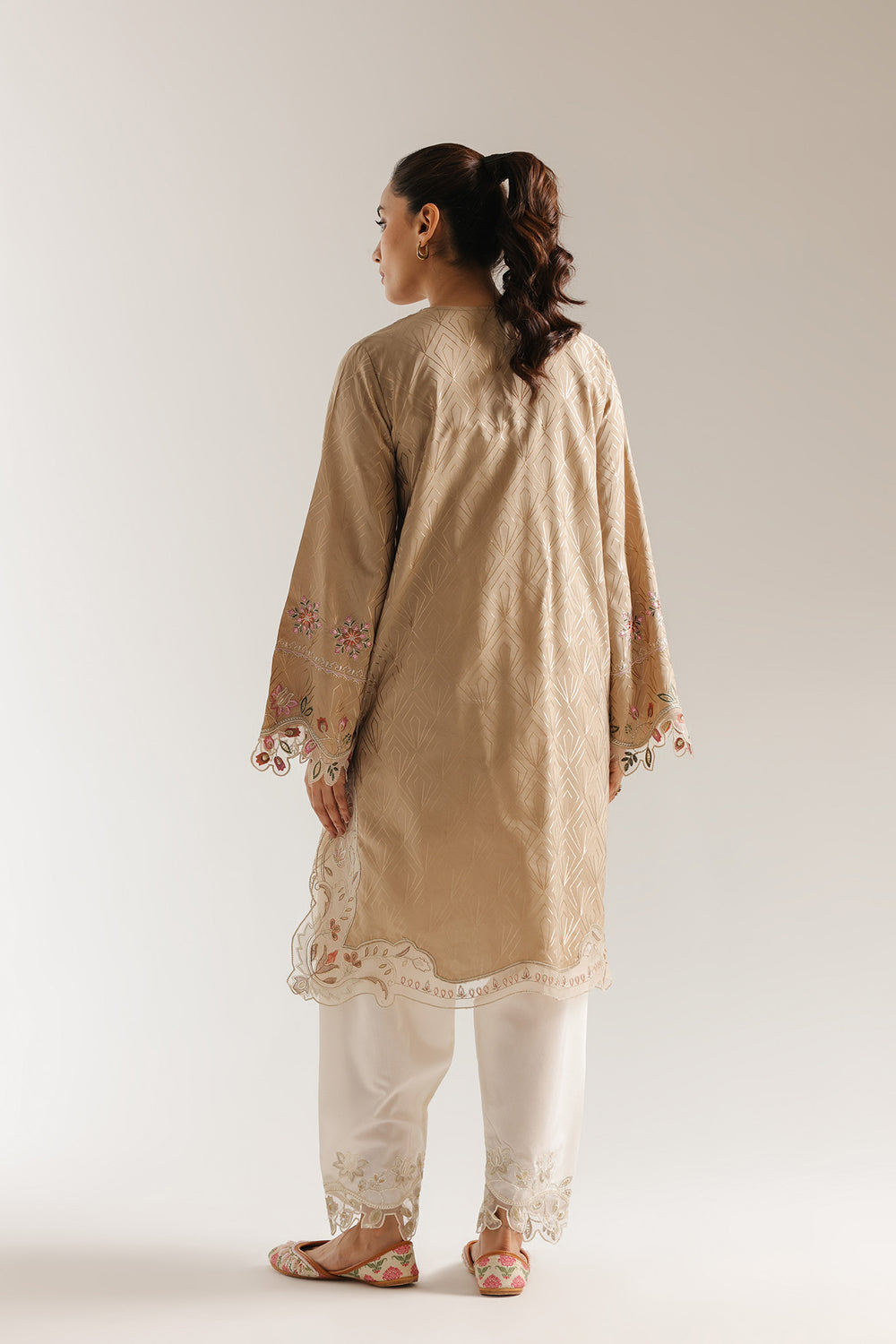 Ethnic Embroidered 2pc Suit
