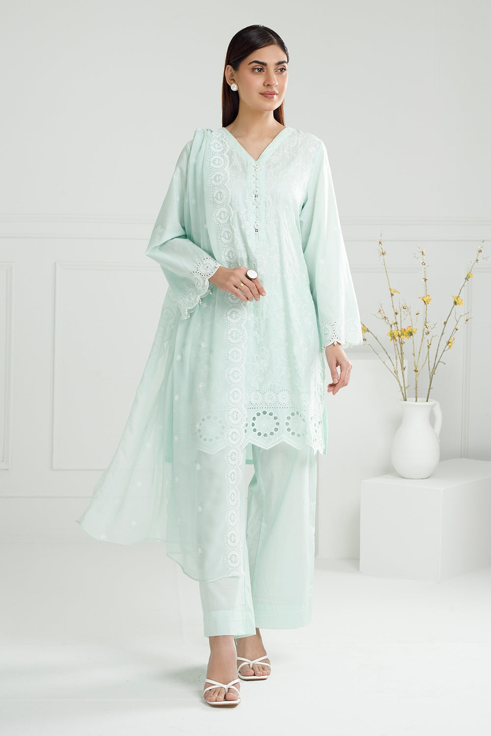 Gul Ahmed Embroidered Lawn Suit