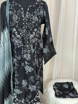 Luxury Embroidered Lawn Ready To Ship
