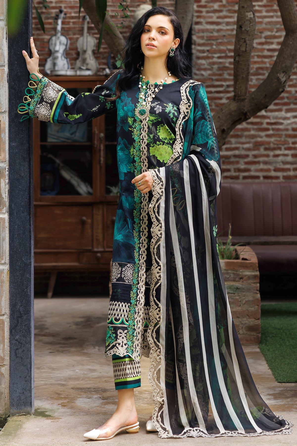 Charizma Luxury Embroidered Suit