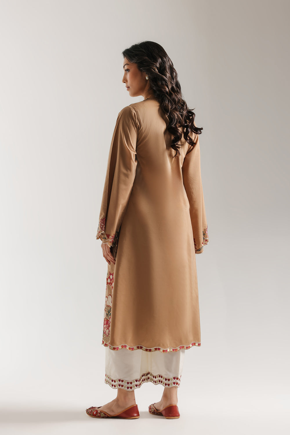 Ethnic Embroidered 2pc Suit