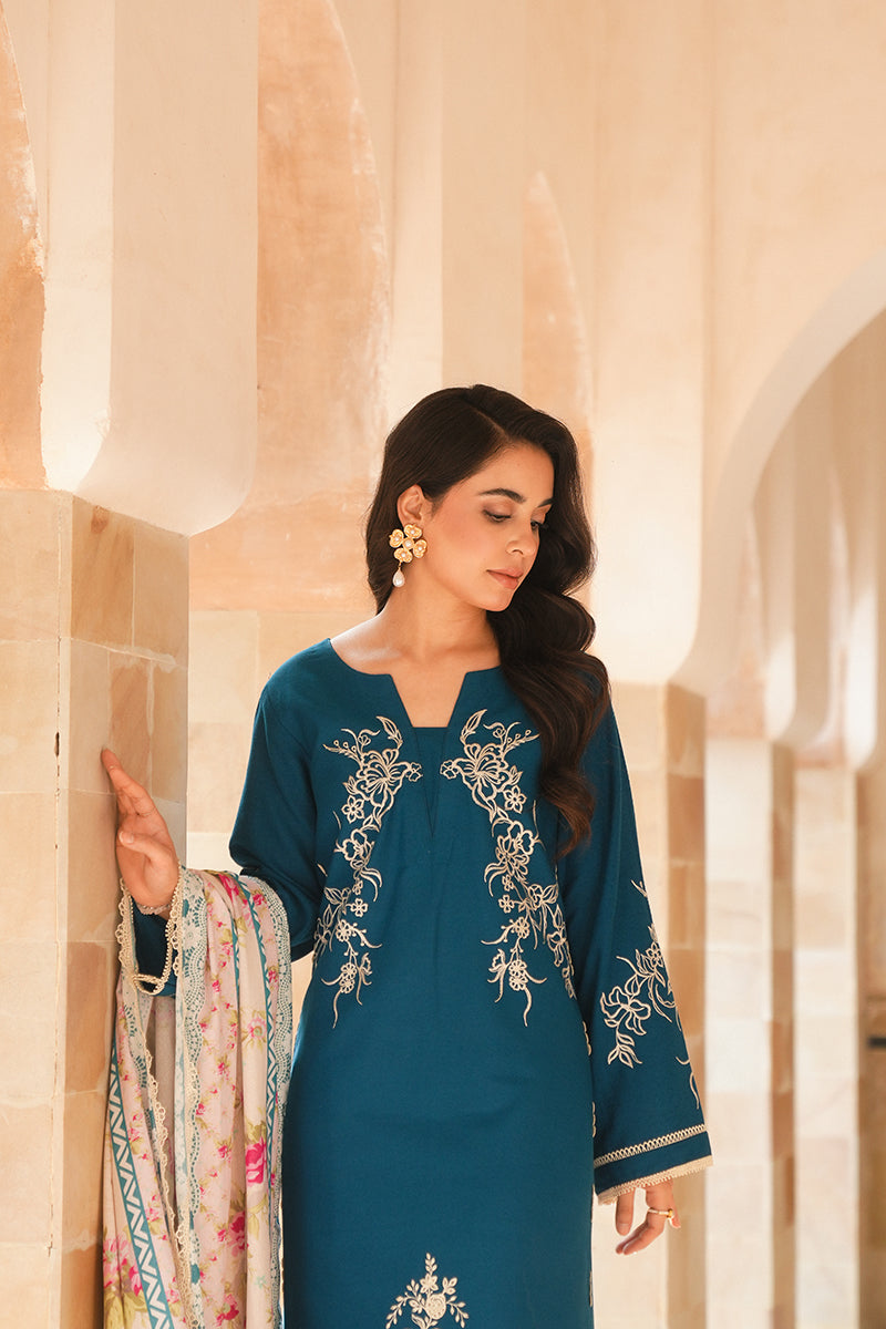 Vintage Winter Collection by Manara