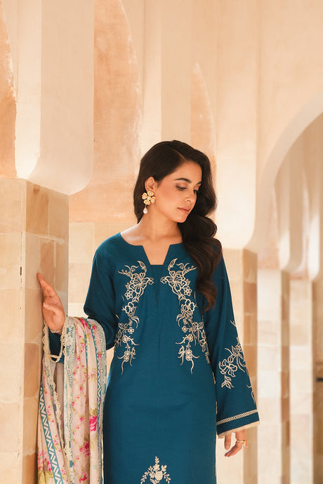 Vintage Winter Collection by Manara