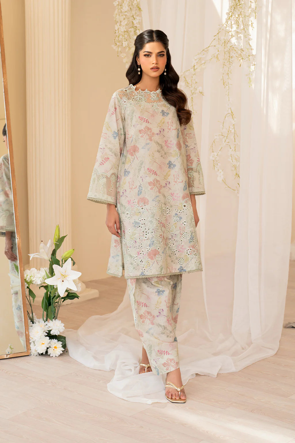 2 PC Embroidered Iznik Lawn  Collection