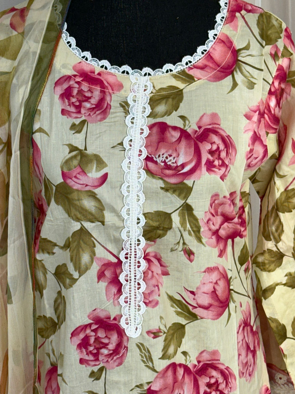 Luxury Embroidered Lawn Ready To Ship