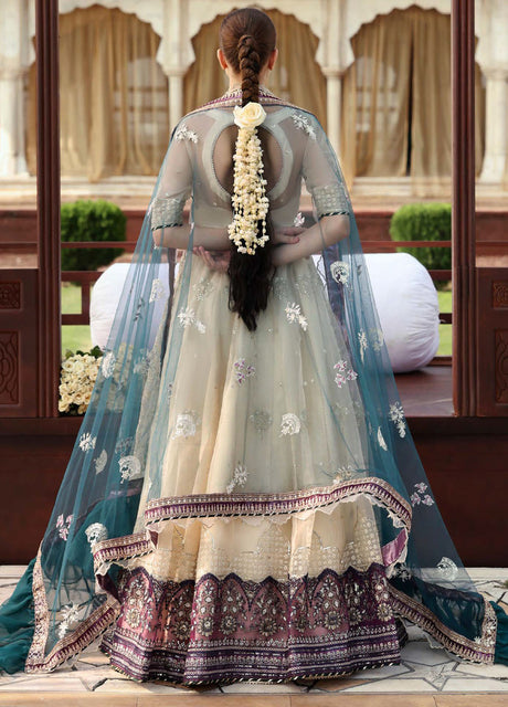 Parishay Jahanara Luxury Formals
