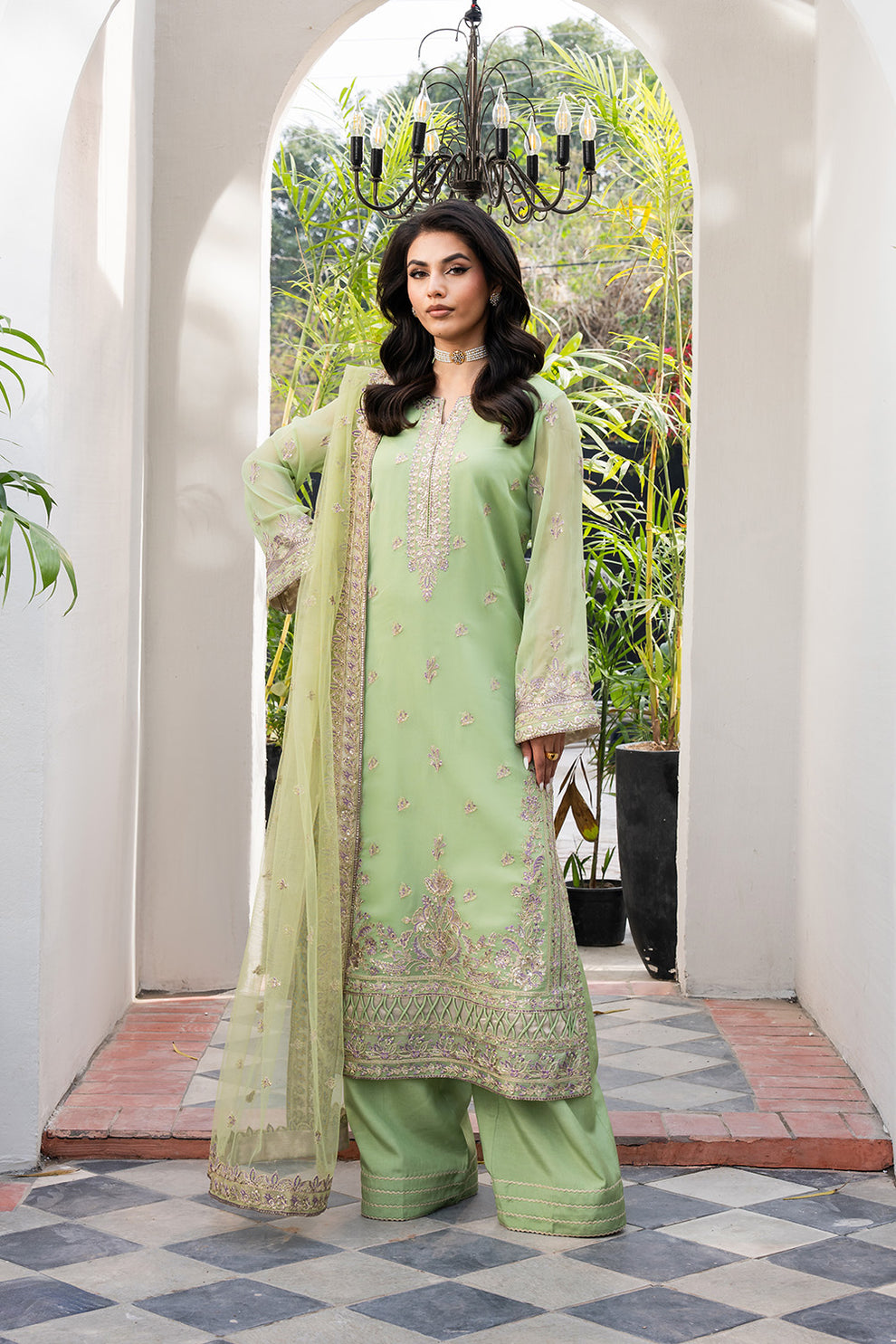 Tarz by Freesia Luxury Collection