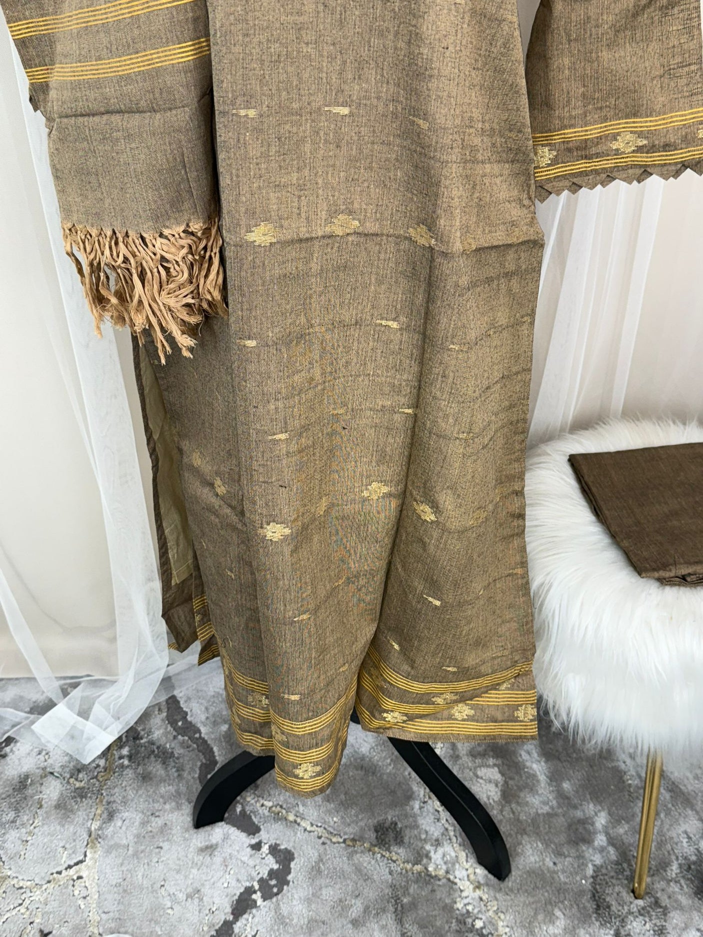 Bangladeshi Jamdani salwar kamiz