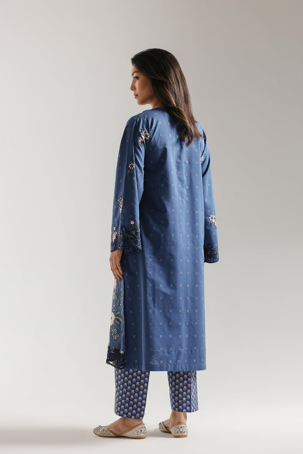 Ethnic Embroidered 2pc Suit