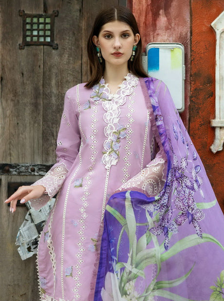 Roheenaz Flanerie Embroidered Lawn 3Pc Suit